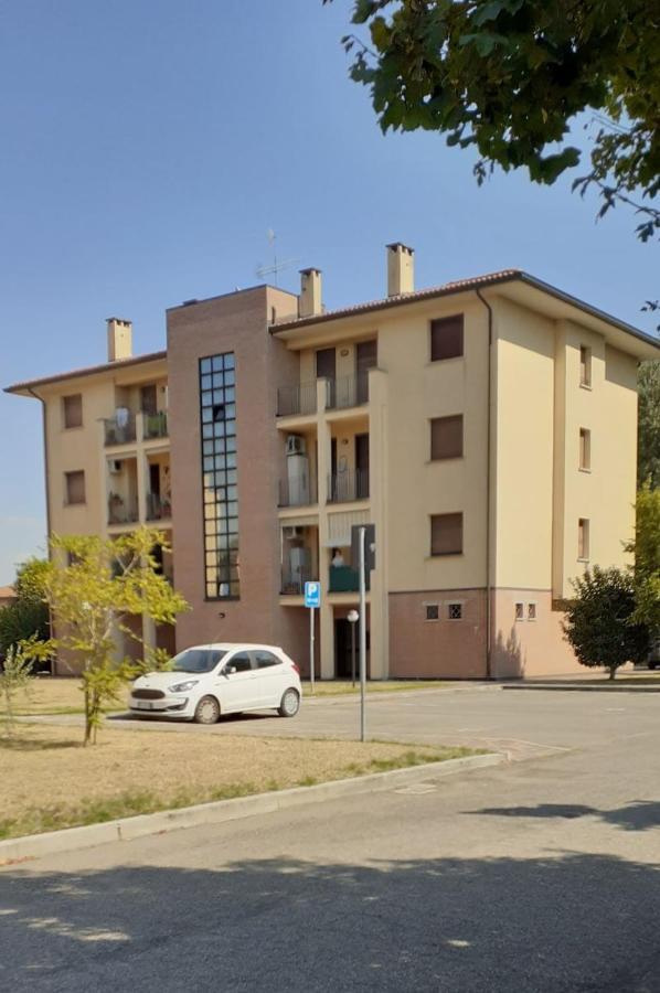 Nel Cuore Della Natura - Parcheggio Gratuito - Wi-Fi Apartamento Mezzolara Exterior foto